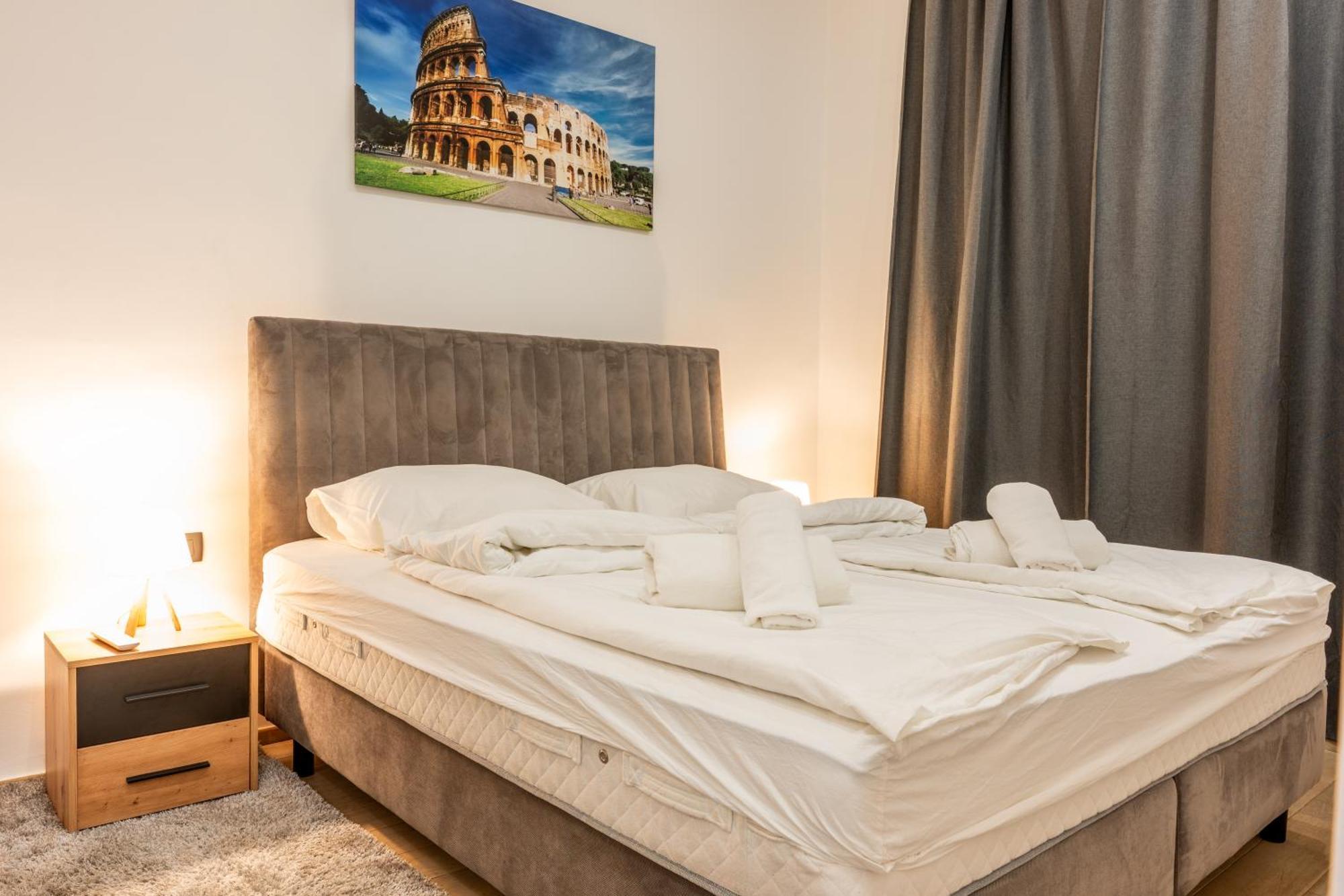 Staywithus , Ground Floor Загреб Екстериор снимка