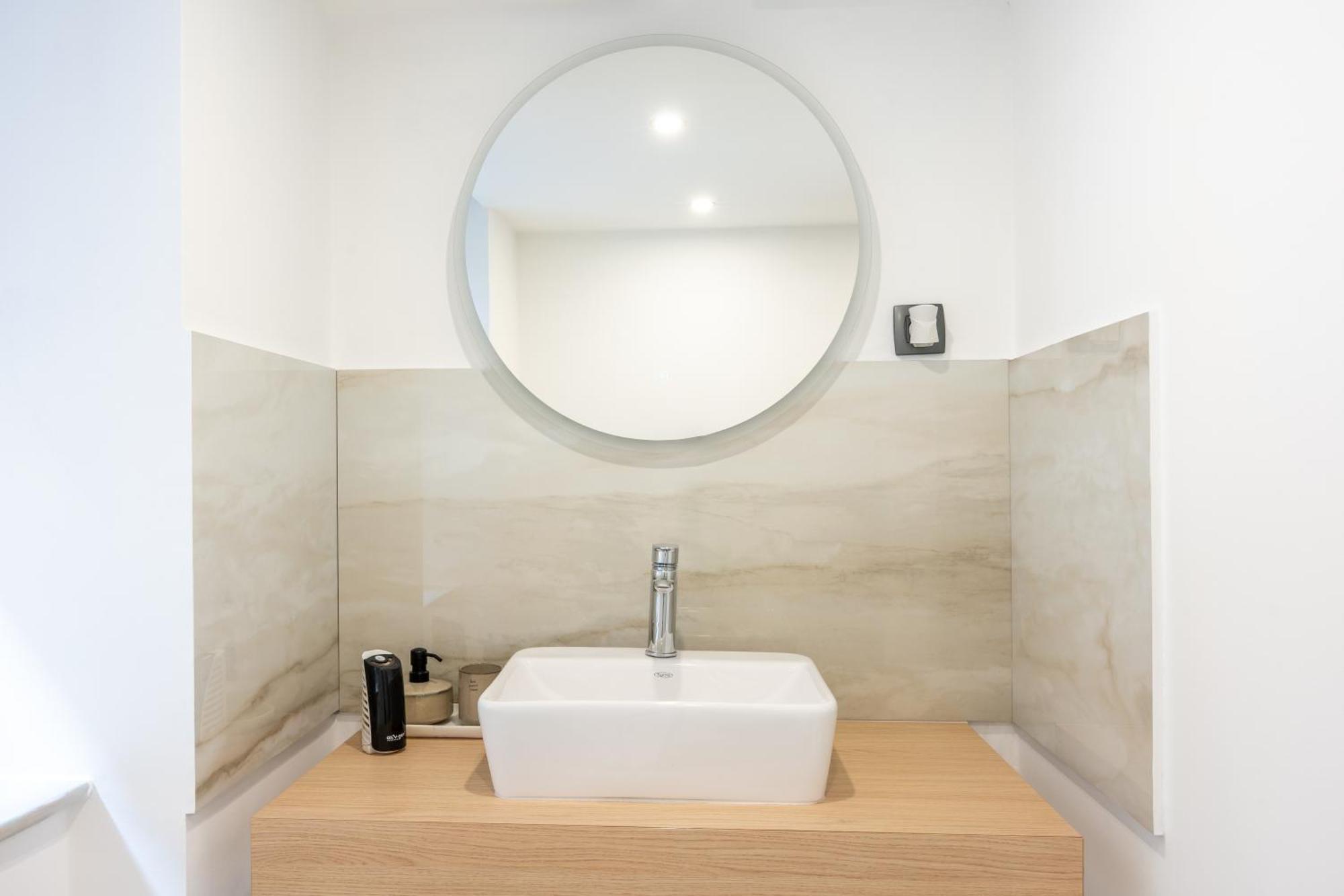Staywithus , Ground Floor Загреб Екстериор снимка